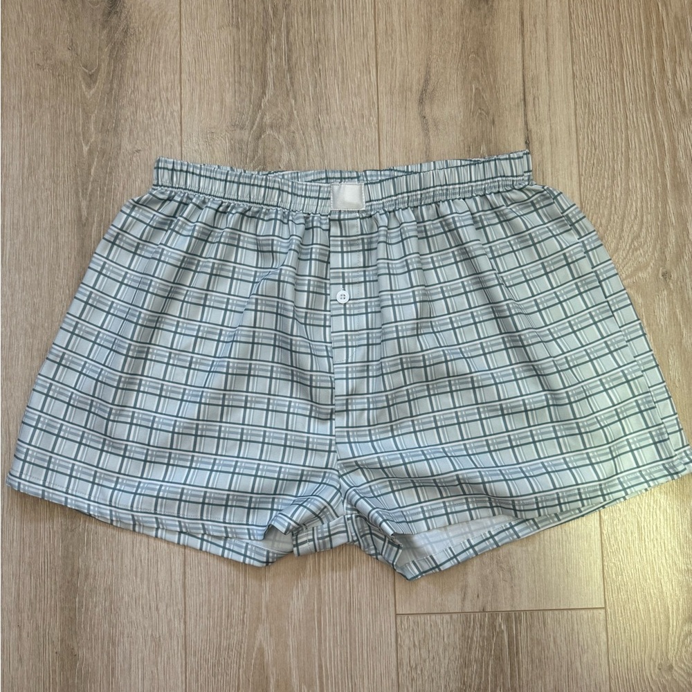 Women’s boxer type shorts